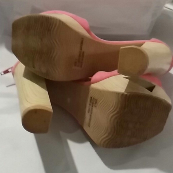 Body Central - Picture 4 of 5